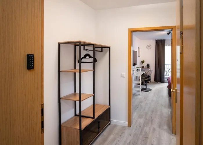 Mint: Design - Parken - Kueche - Wifi * דורטמונד