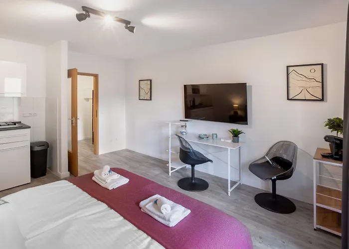 Mint: Design - Parken - Kueche - Wifi דירה *