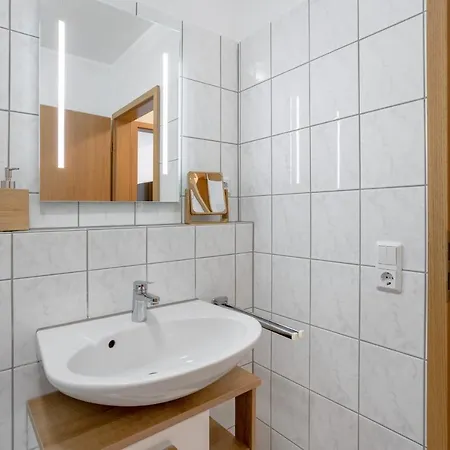 Mint: Design – Parken – Küche – Wifi Apartment *