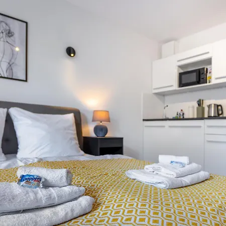 Mint: Design - Parken - Kueche - Wifi Apartmán